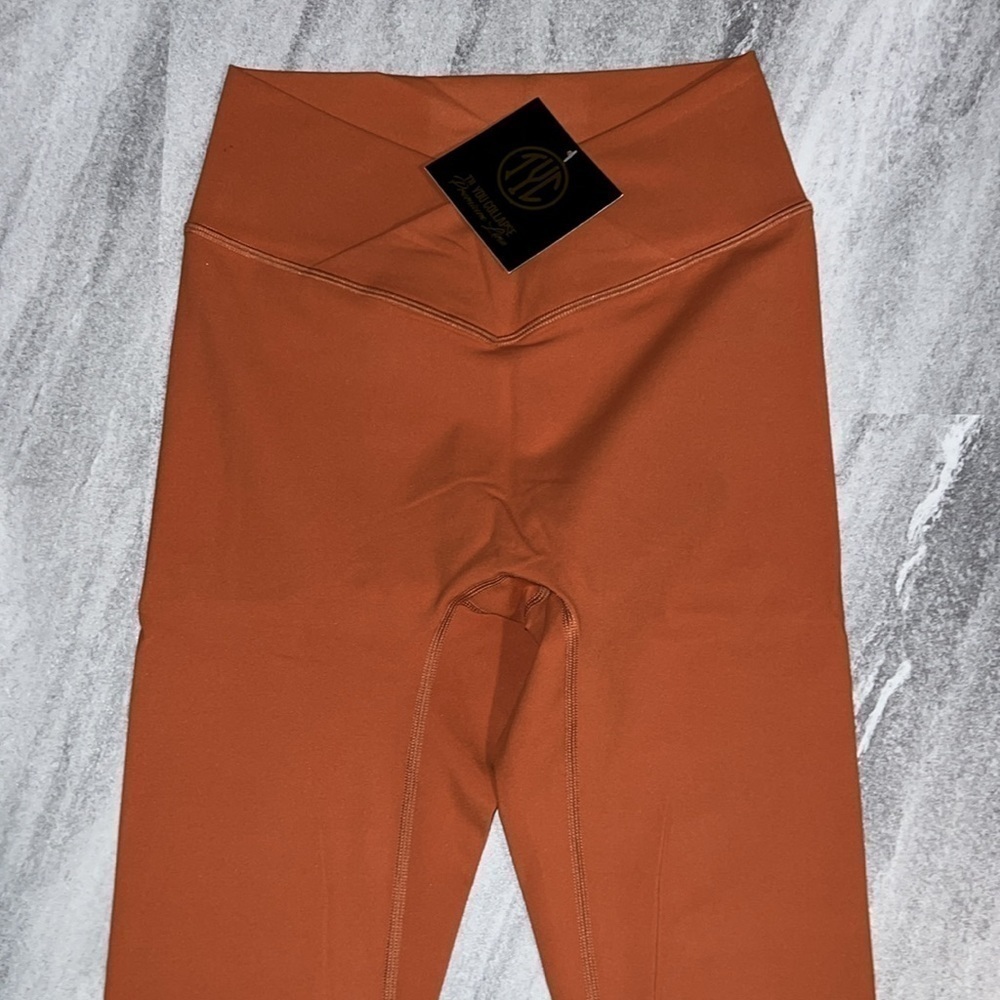 TYC Effortless V Front Vortex Classing Leggings A… - image 3